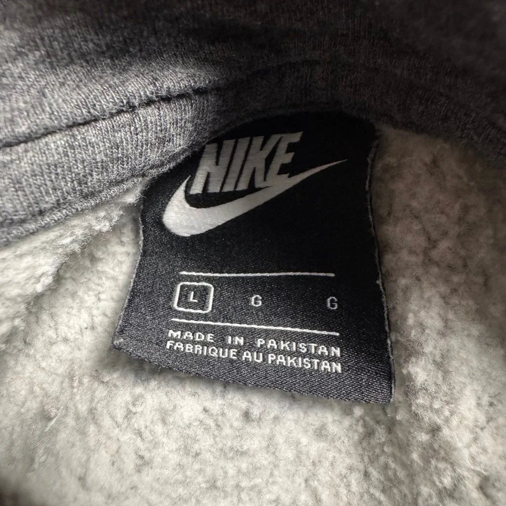Nike Hoodie Mens Large Gray Fleece Pullover Embroidered Swoosh Logo Sportswear